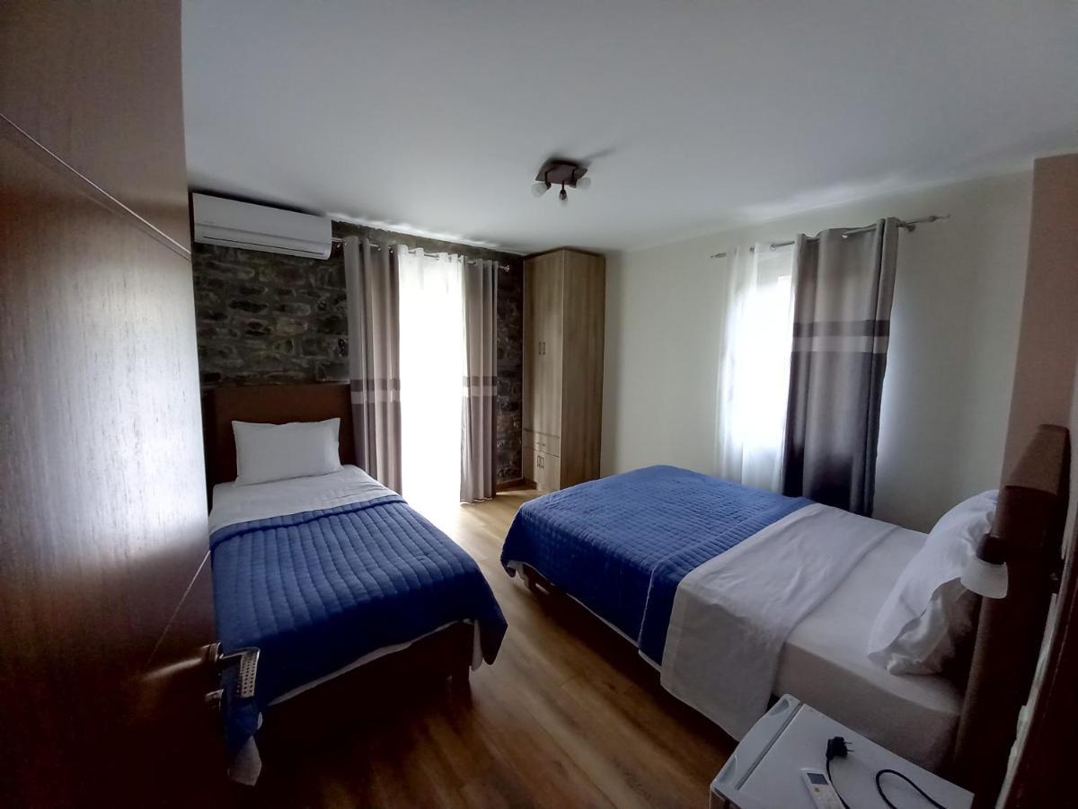The Stone House Aparthotel *