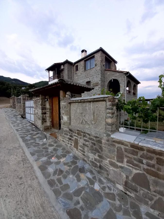 Aparthotel The Stone House Permet