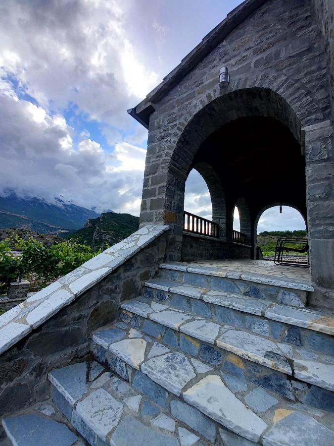 The Stone House * Permet